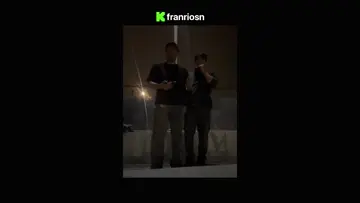 HAY UNO EN TU CASACA