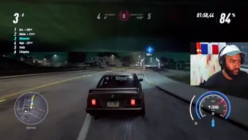 el loco manejando 