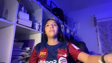 ¡Hola! *se asusta*