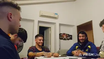 Alguien vió al payaso que se esconde de los gays?