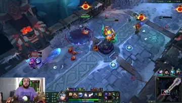 Zed fanfarrão sendo c o m b a d o