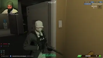 El mejor Police le doy Amor