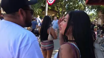 xs