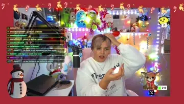 REACCIONANDO A VIDEITOS QUE MANDA EL CHA | Clip