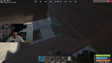 GG