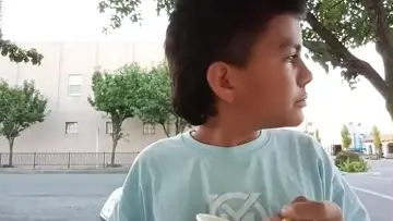 bros turn at the end😭😭😭