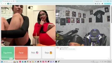 <3