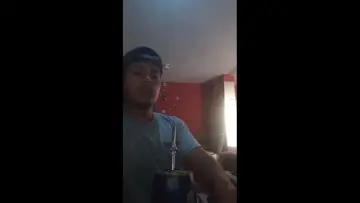 yo dandolo y el micro apagado JAJAJJJAA