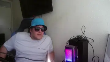 CLIP