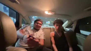 L CameraMan