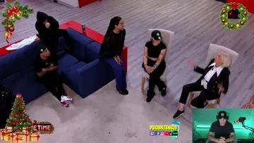laura en america en la casa