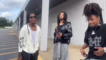 Jackpot willing to do whatever for a clip