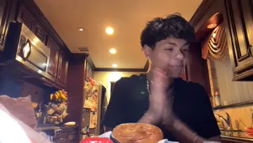 Chicken sandwich BOOYAH