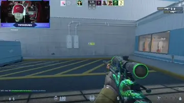 Un AWP con 10 balas porfa jaja
