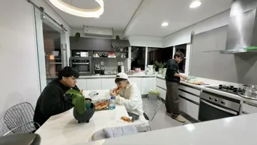 fwafaw
