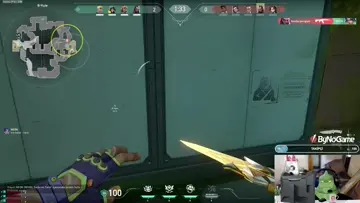 Gözlere zarar gameplay