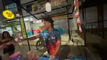 JAJAJAJAAJ