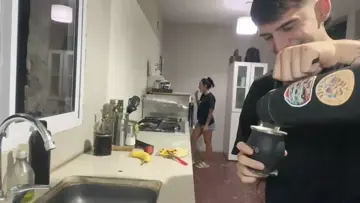 QUE LLEVAN LAS MUJERES EN SUS CARTERAS?