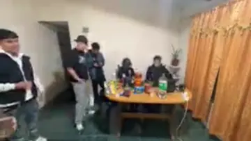 SUELTA ESOOO