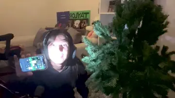tükürüyor