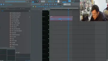 marron haciendo beat mientras el fresh hablagilada