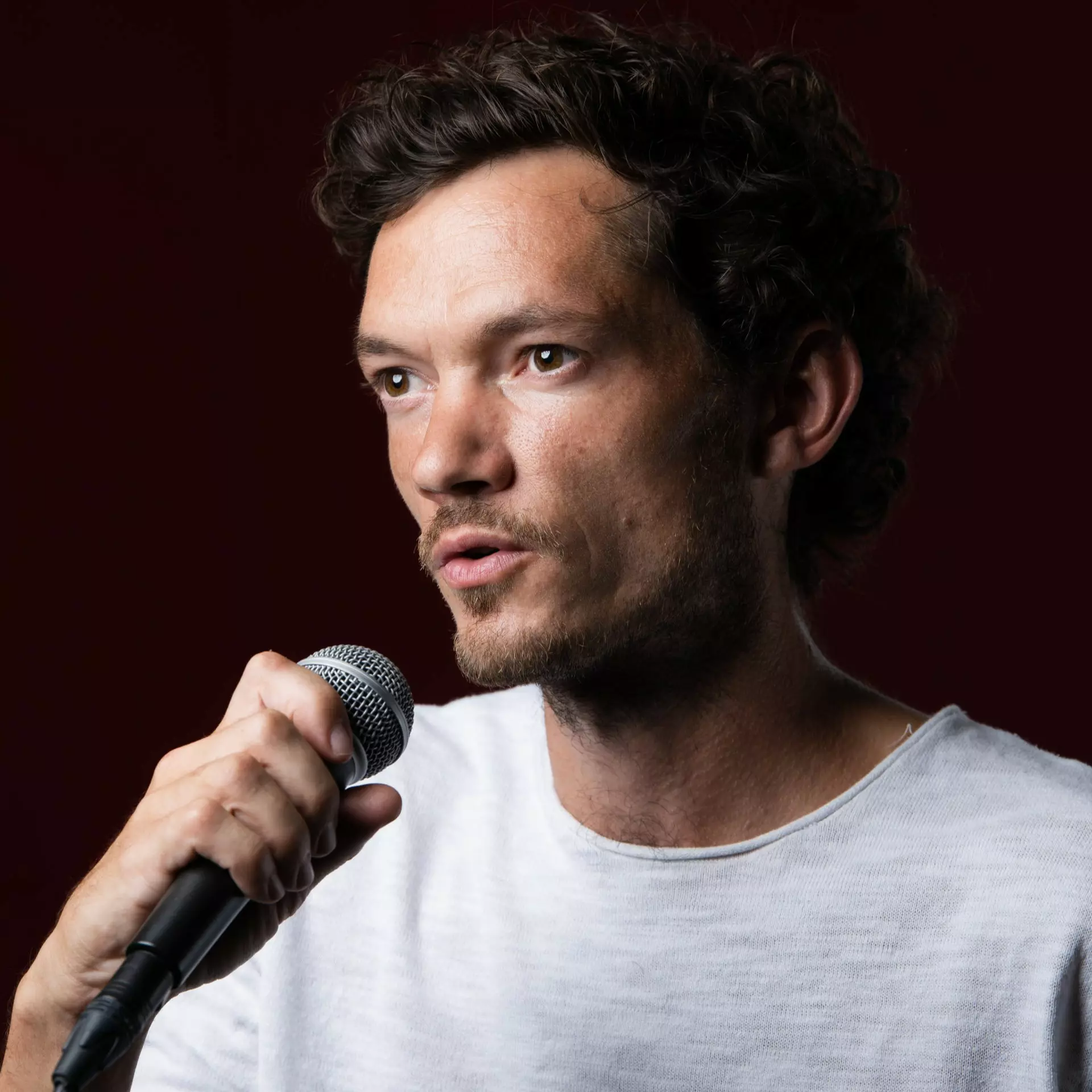 Tout commence dans Sa présence David NADAUD