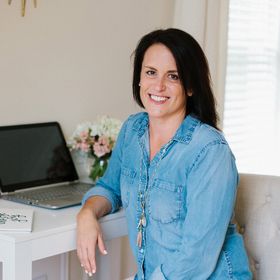 Deanna Talwalkar | artist, Enneagram coach, + author