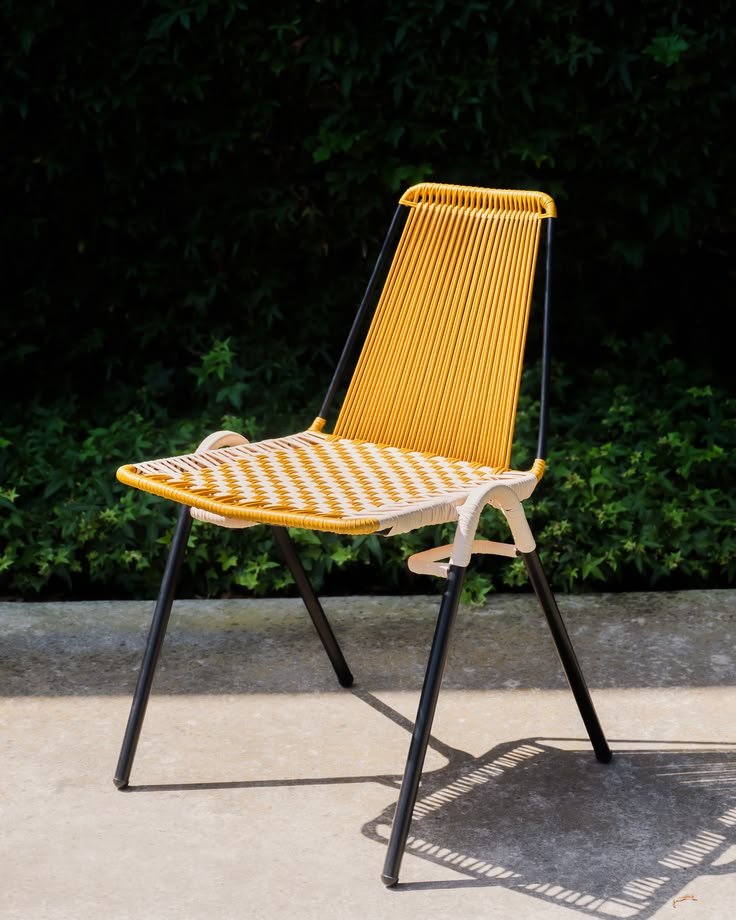 Finca Chair Inverted V Legs & Handwoven Artisan Design – DDC
