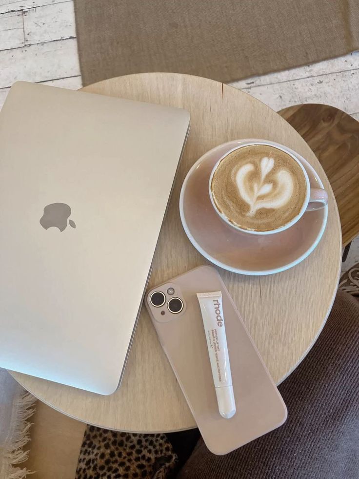 Running a small business is a lot. Here's how the right tool