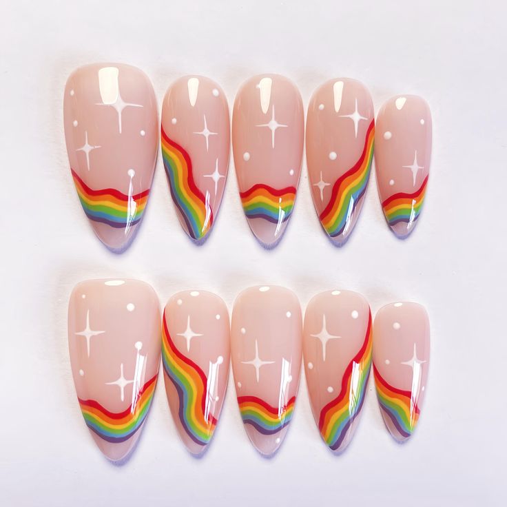 Transform your nails with this stunning set of handmade ombr