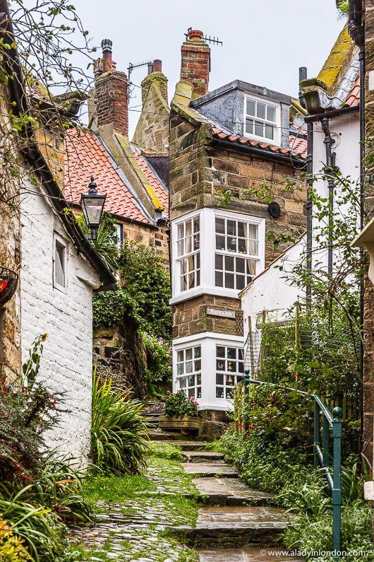 Beautiful Places in England - 19 Incredible Places You Shoul