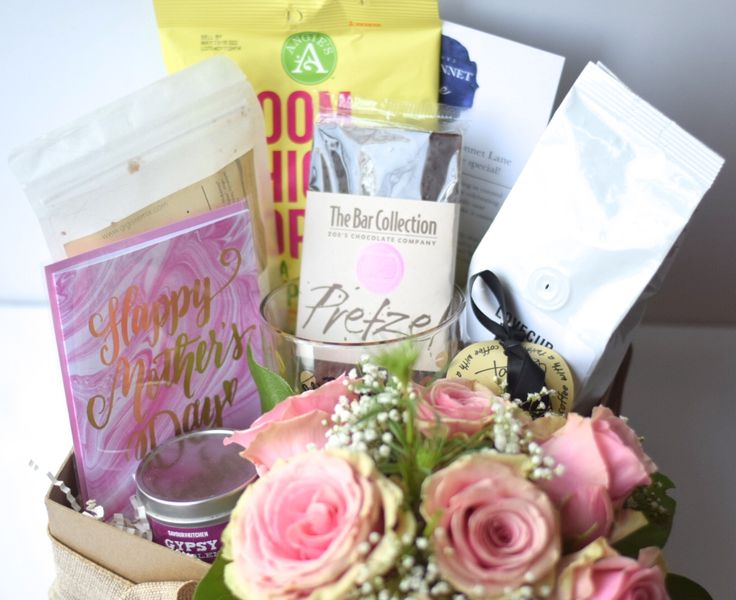 Bluebonnet Lane Gift Boxes featured on Pizza and Champagne! 