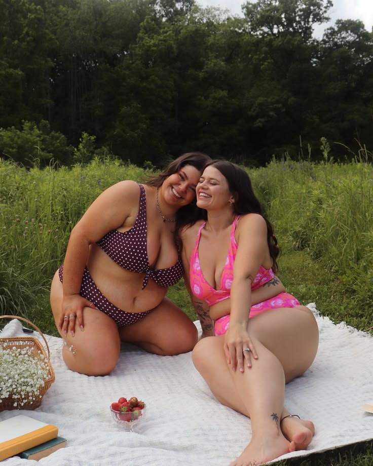 It’s not too late to add some whimsy to your summer 💫