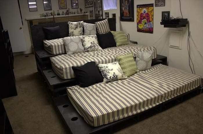 Build an Amazing DIY Pallet Home Theater Seating in 9 Steps 
