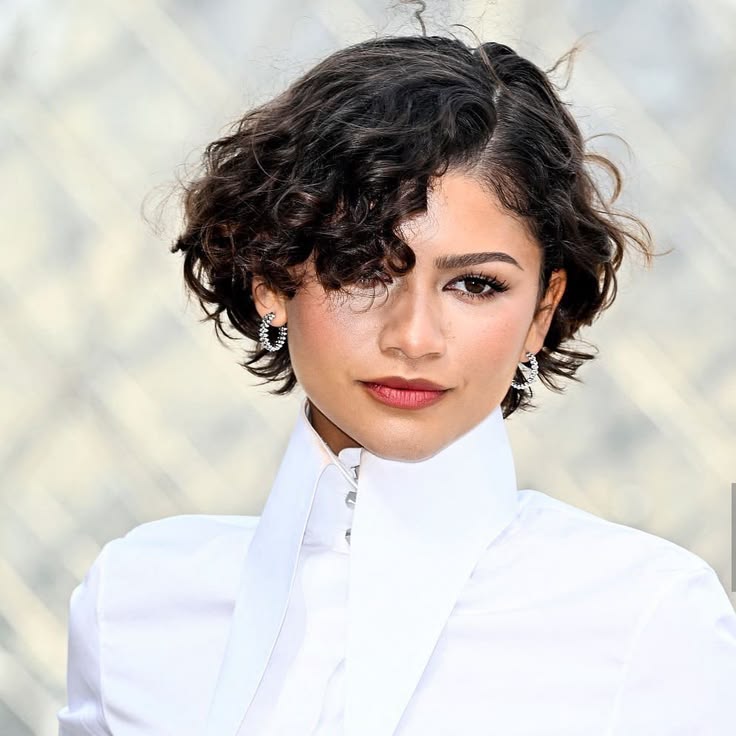 Zendaya attends the Louis Vuitton Womenswear Fall/Winter 202