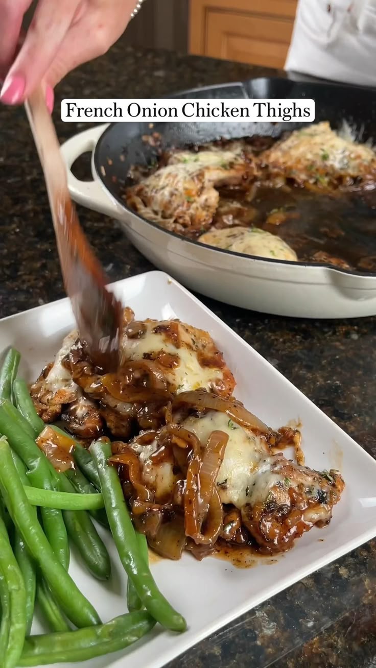 (Recipe Below) French Onion Chicken Thighs! ✨✨ This easy and