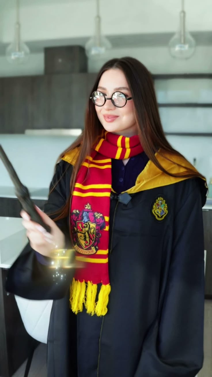 Create a whimsical Harry Potter celebration ✨🪄

Bring the ma
