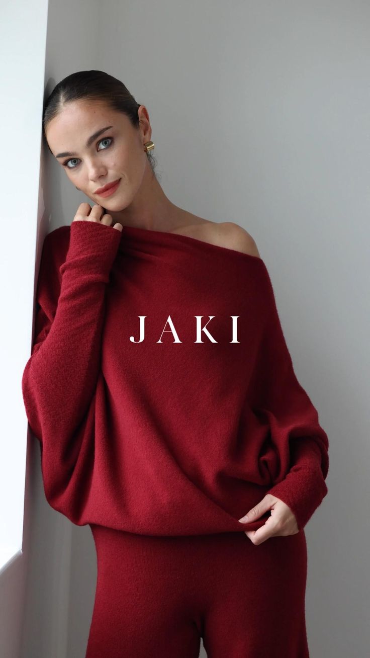 Unbelievably flattering. A drape that falls fluidly in all t