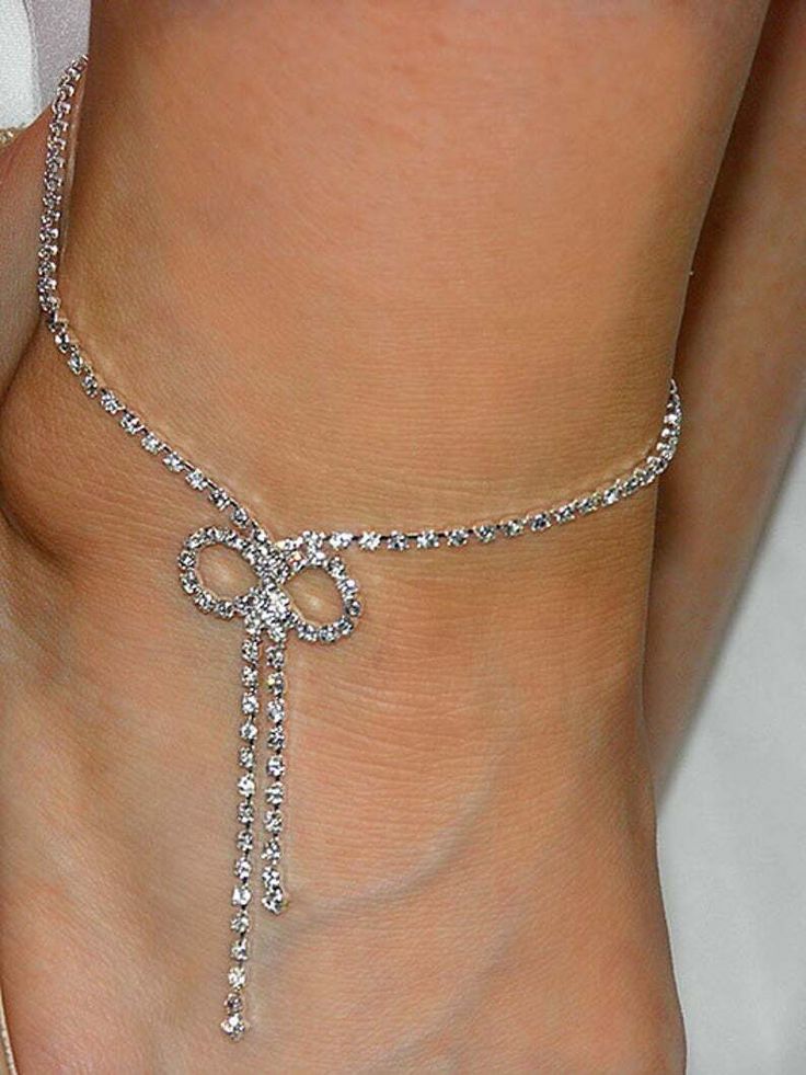 Sparkling Round Cut Cubic Zirconia Bow Design Women's Weddin