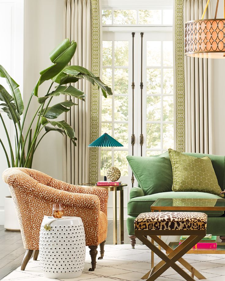 Our expert design consultants make decorating effortless! Fr