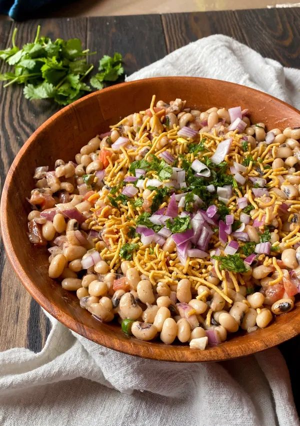 Protein Packed Black-Eyed Peas Chaat - EatsByRamya