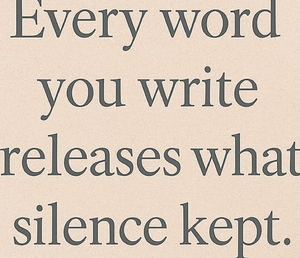 Write✍️ #solace_encounters #memoir #memoirs #memoirwriting #