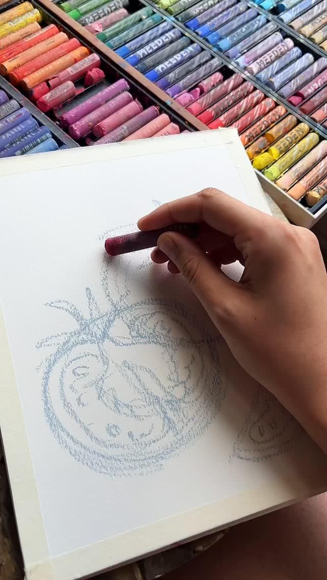 add me on TT I have been POSTING there ✨🍅🖤 #oilpastel #artpr