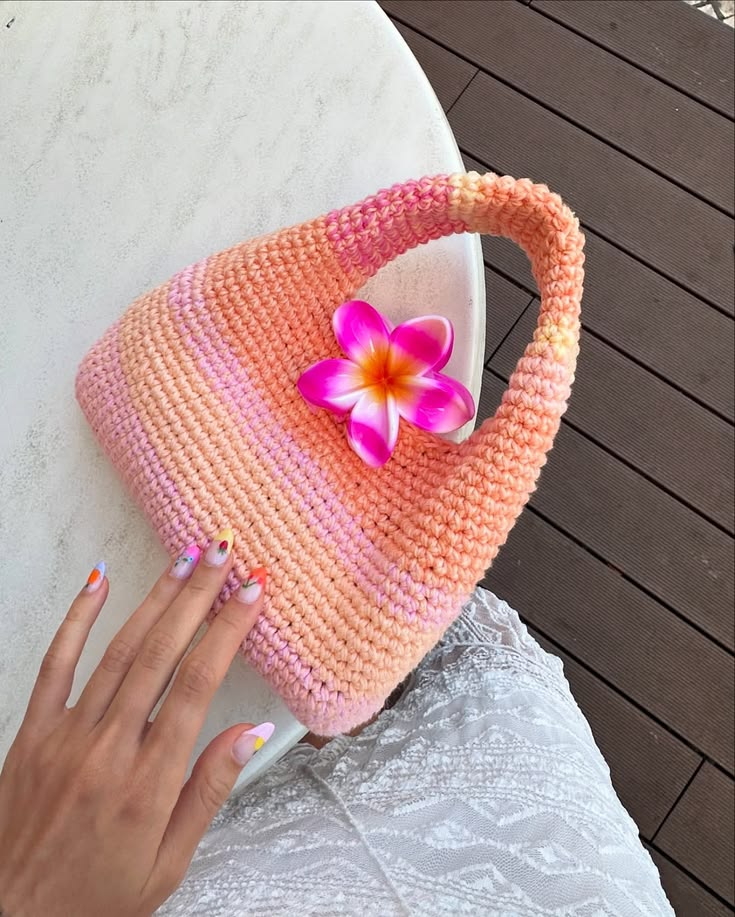 Crochet your own sweet treat! 🍩 This beginner-friendly donut