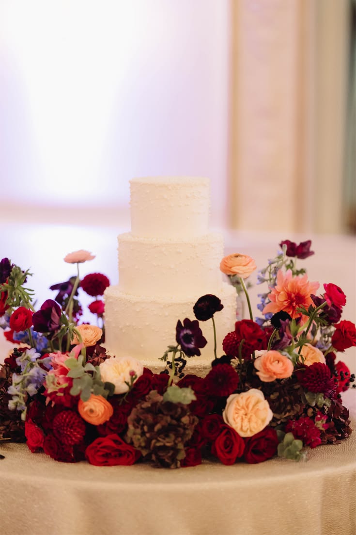 #thesoireebride #soireebysouleret #destinationweddingplanner