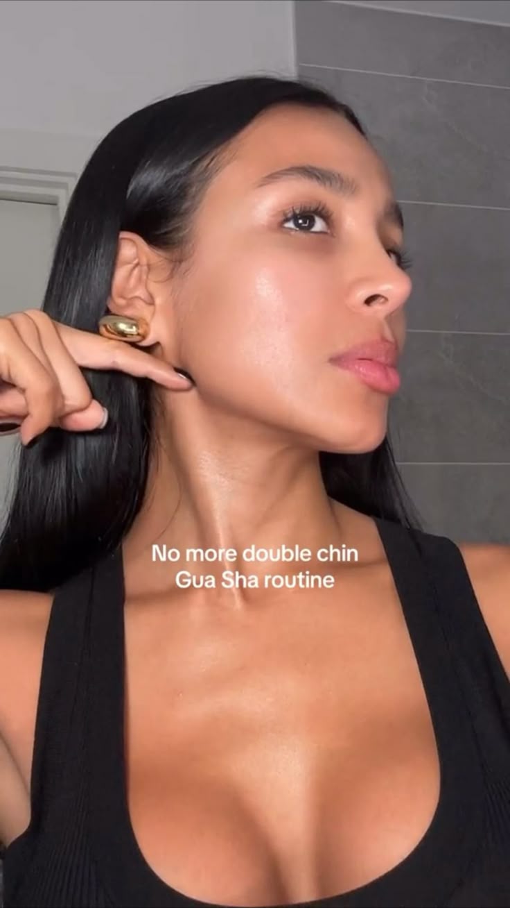 Follow these steps everydayto get a snatched face and jawlin