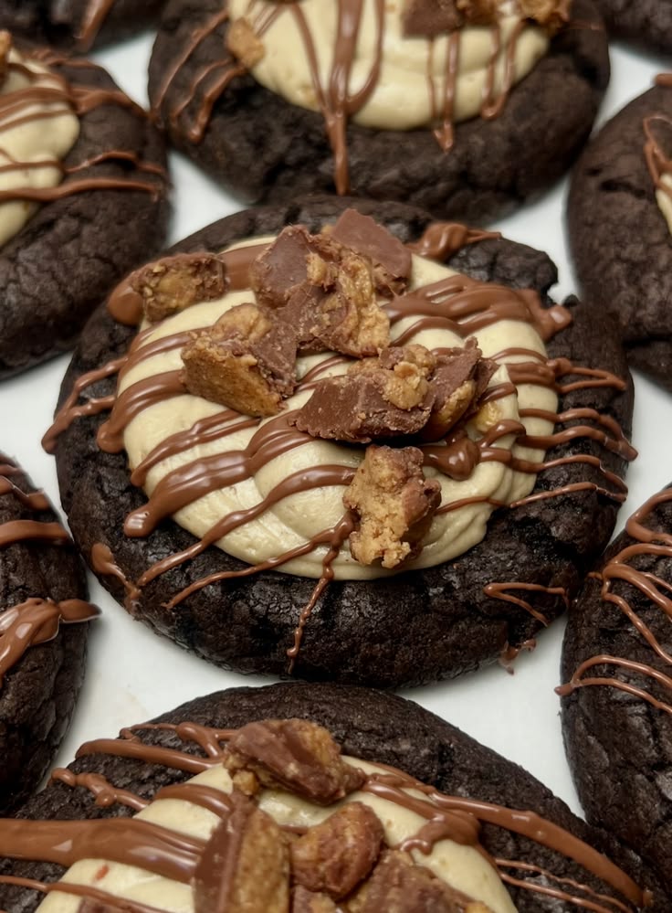 Crumbl-Inspired Chocolate Peanut Butter Pie Cookies