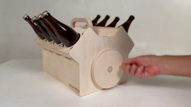 Eine Bierkiste der besonderen Art!  Bei dieser V8 Bierkiste 
