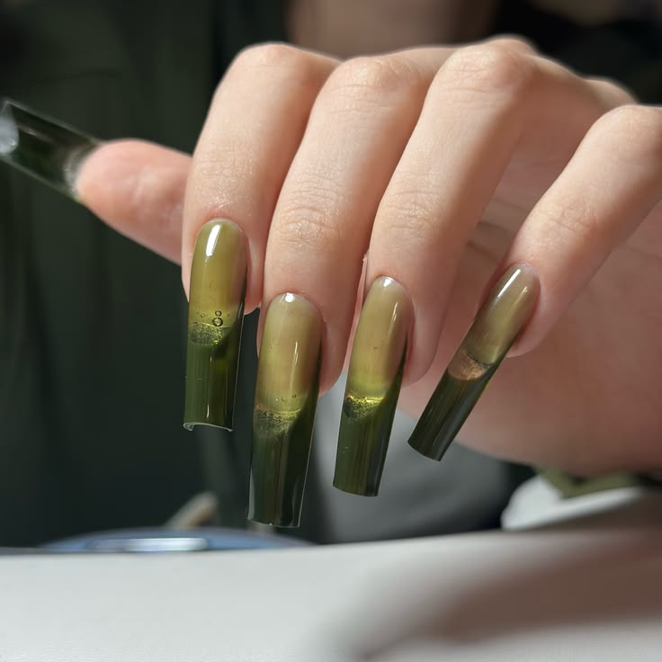 ✧˖° nails by @tips_tints 

#baku #nails #nailsbaku #crazynai