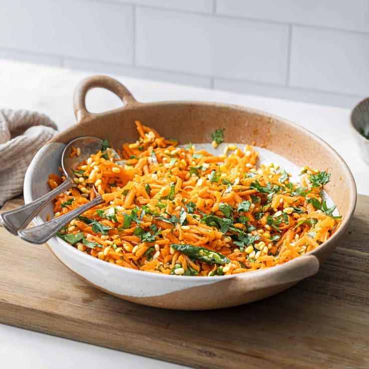 Carrot Kosambari is a super simple, fresh Indian carrot moon